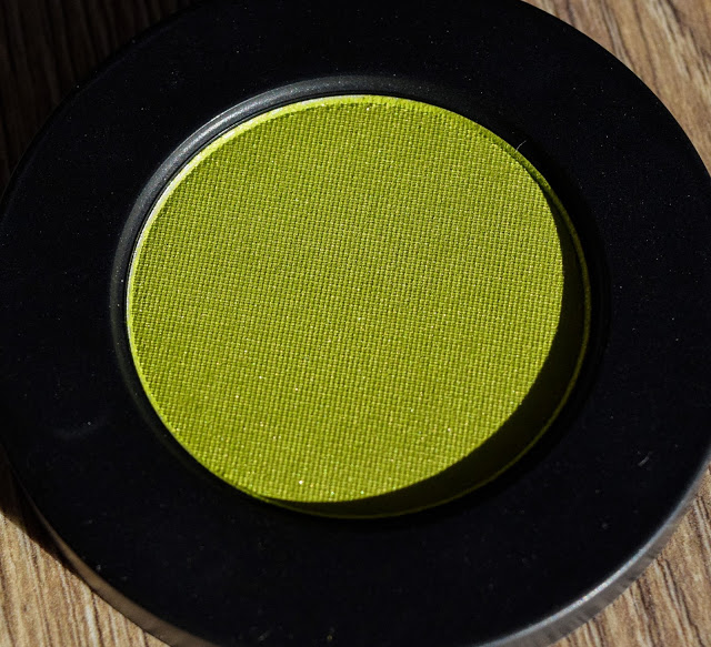 Melt Cosmetics Radioactive Eyeshadow Stack - Xenon