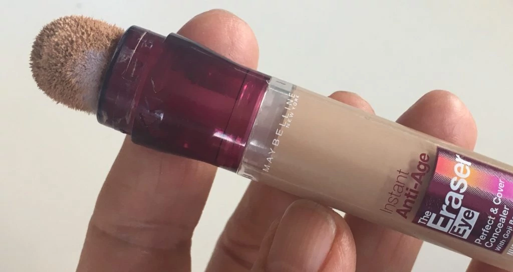 Recension Maybelline The Eraser Eye Concealer Daisy Beauty