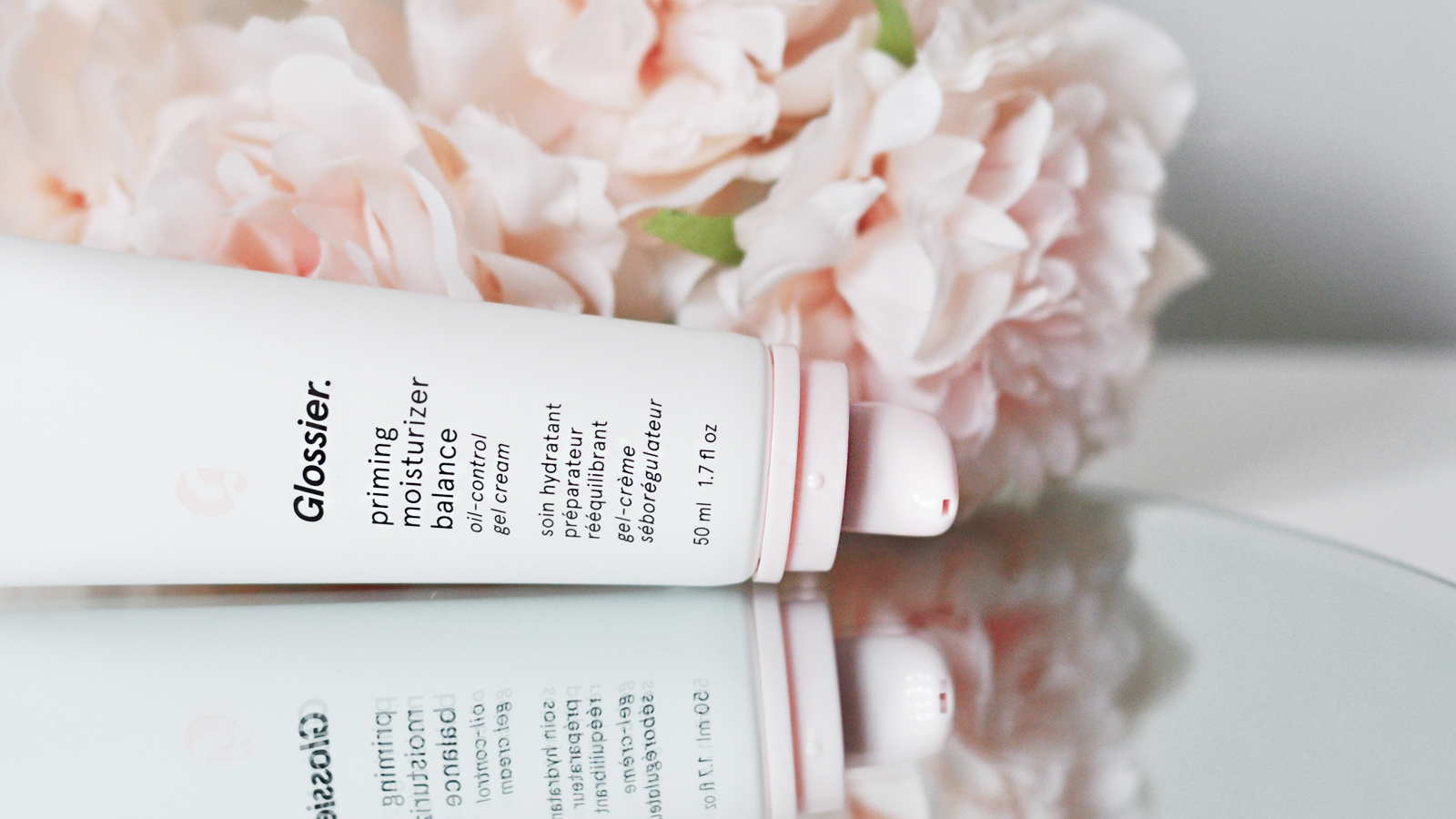 Glossier Priming Moisturizer Balance