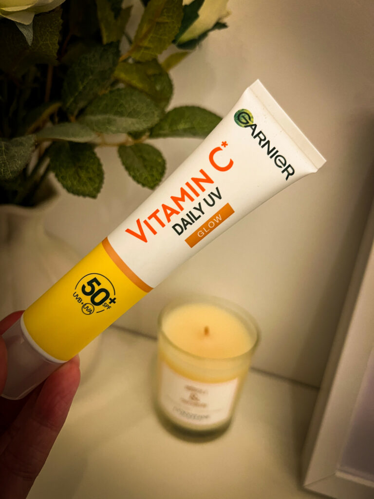 Garnier skinactive vitamin C daily UV glow